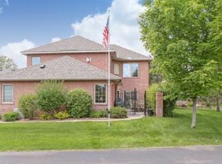 1722 Hunter Hill Rd, Hudson, WI 54016