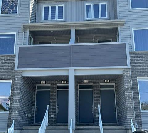 2nd image of 990 Deveron Cres #49