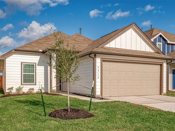 5318 Briana Dee Dr