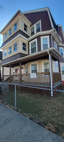 104 Kenyon St #3 Photo 1