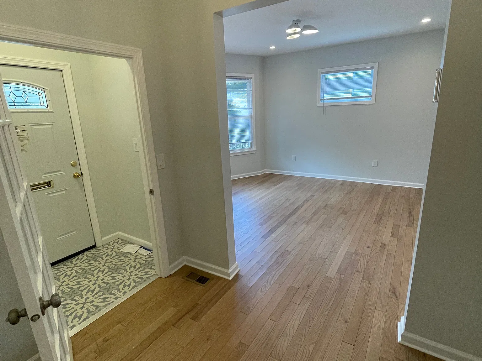 2 bed, 1312 sqft, $1,895 — Photo 4