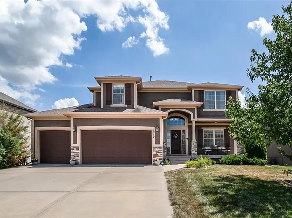 1319 NE 107th Ter, Kansas City, MO 64155