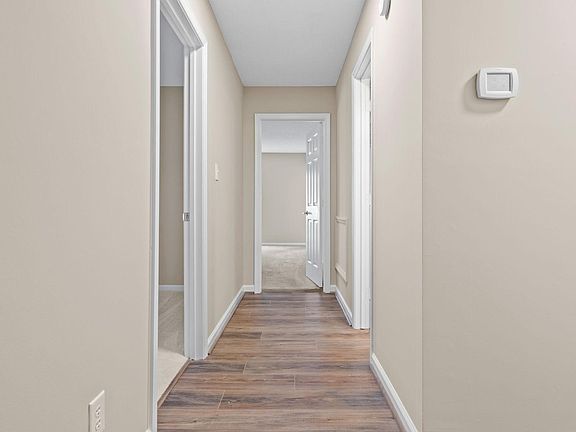 2nd image of 4324 Country Club Cir