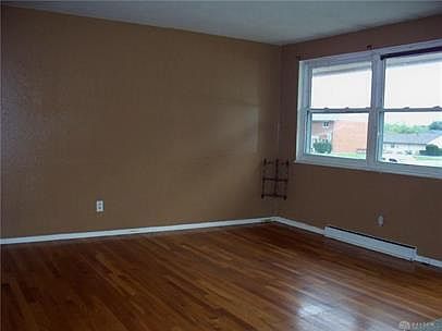 3rd image of 847 Pool Ave