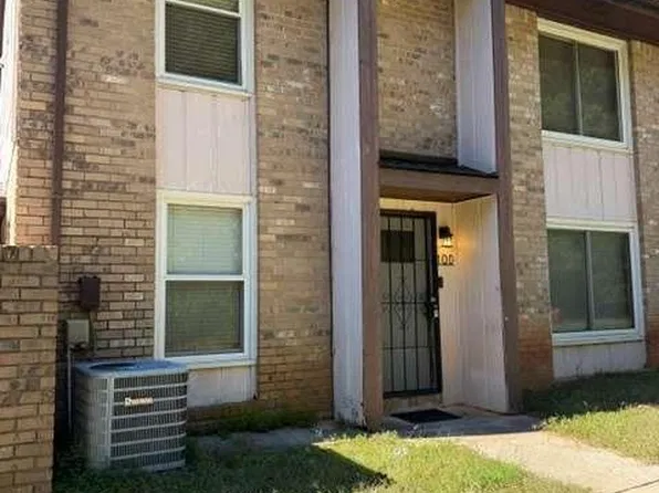 79 Flint River Rd APT 10D, Riverdale, GA 30274