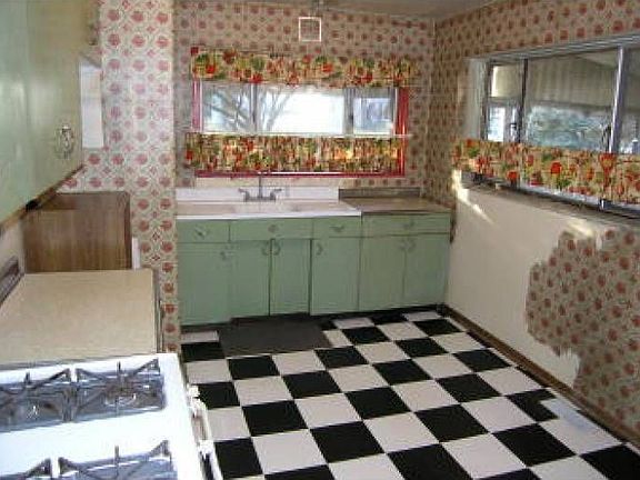 5th image of 1S101 Buttercup Ln