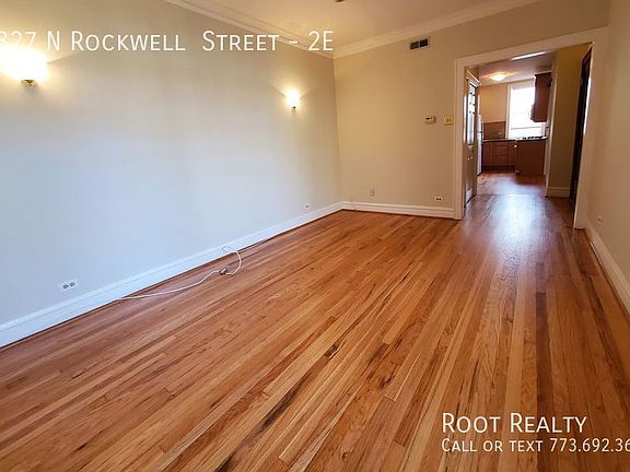 2nd image of 4827 N Rockwell St APT 2E