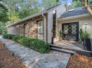 315 Skyridge Dr, Sandy Springs, GA 30350