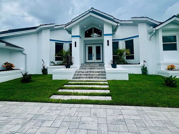 5030 Harborage Dr