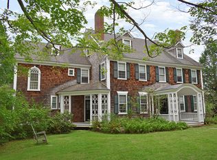 28 N Main St, Petersham, MA 01366