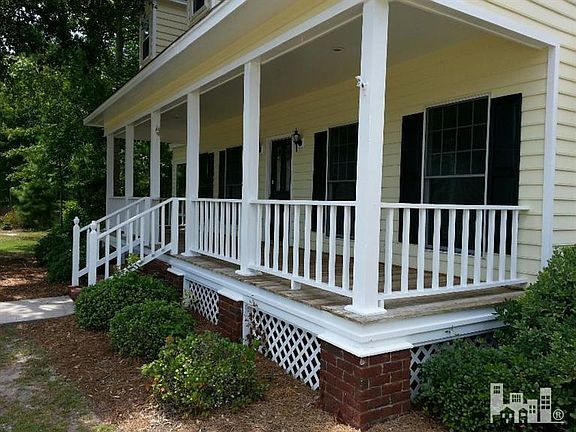 2nd image of 604 McGinnis Ln