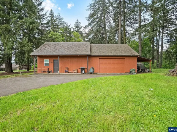 8732 Wildlife Ln SE, Salem, OR 97317