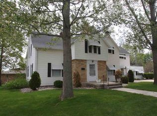 1803 Gary Ave, Spirit Lake, IA 51360