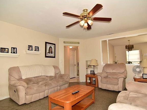 2nd image of 4558 15th Ave N