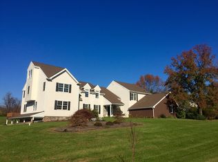 105 Nottingham Dr, Spring City, PA 19475