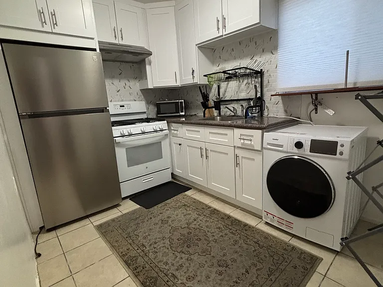 3408 Chapman St #5 — Photo 7