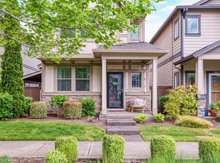 29028 SW Costa Cir W, Wilsonville, OR 97070