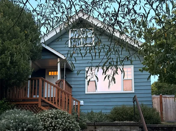 6108 Corliss Avenue N, Seattle, WA 98103
