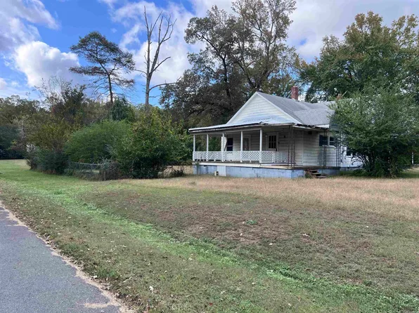 404 Ouachita Ave, Mountain Pine, AR 71956