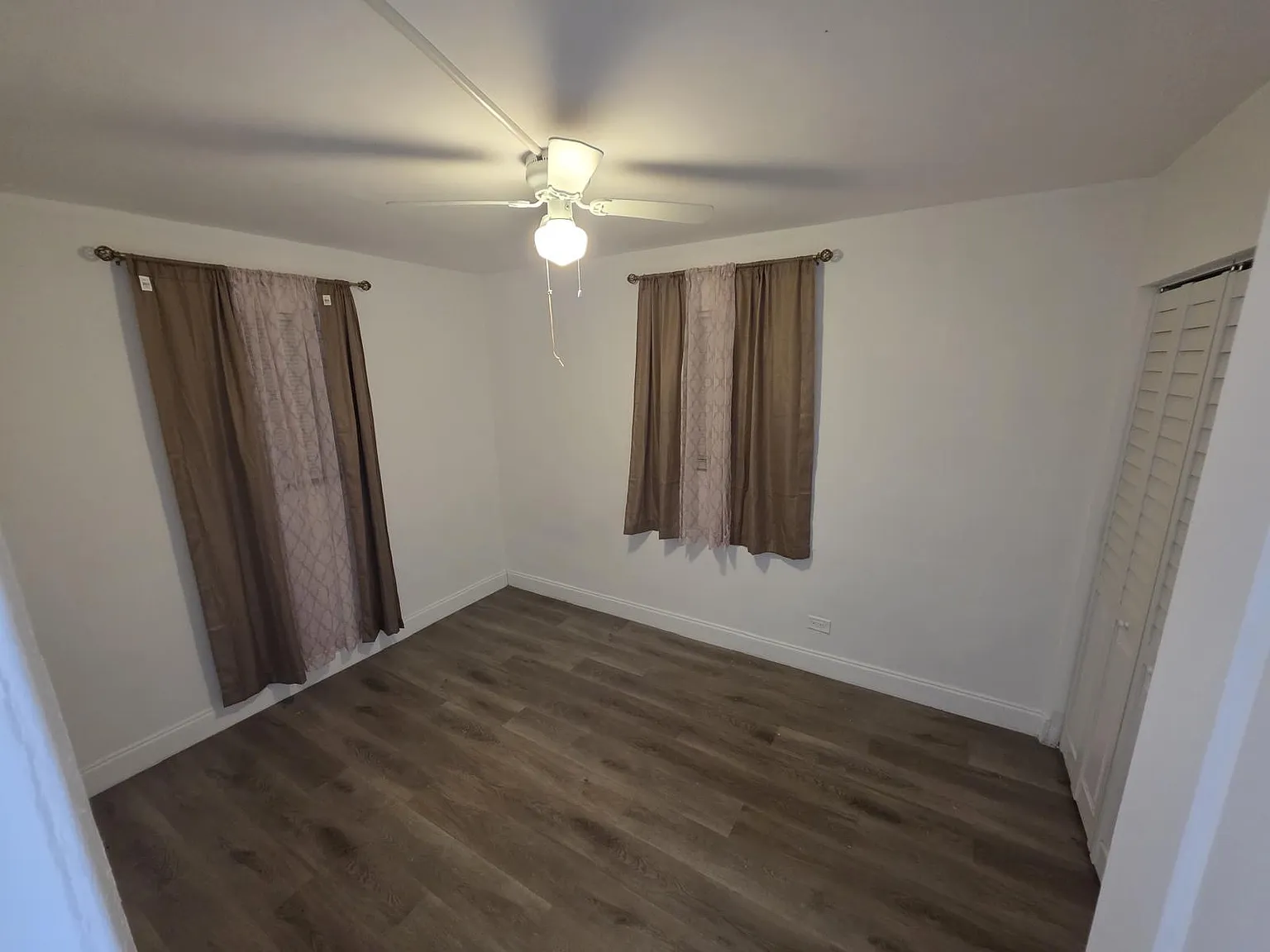 2 bed, 1800 sqft, $1,850 — Photo 4
