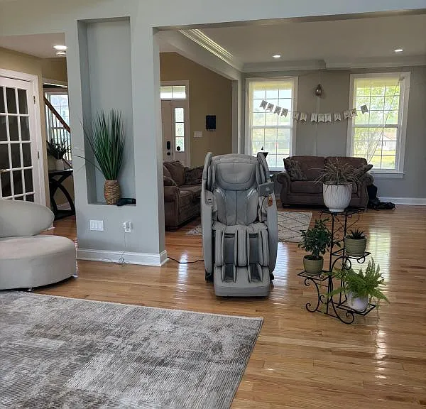 501 Rain Tree Cir — Photo 2