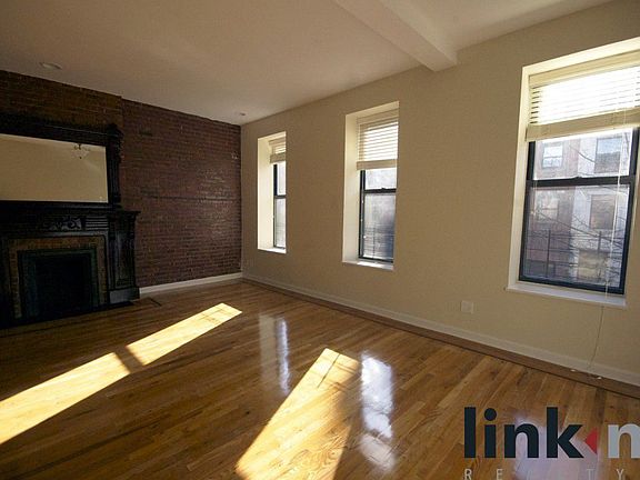 4th image of 149 W 121st St APT 3
