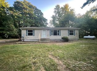 9875 Schomaker Rd, Saginaw, MI 48609
