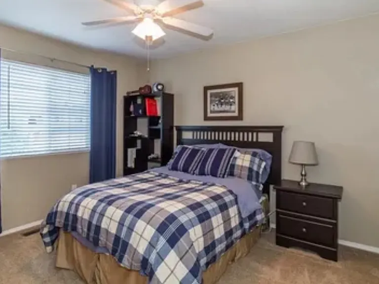 1333 Lookout Springs Dr — Photo 8