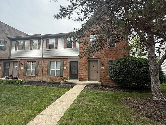 3rd image of 5931 Shadow Lake Cir