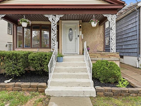 5th image of 32 Euclid Ave