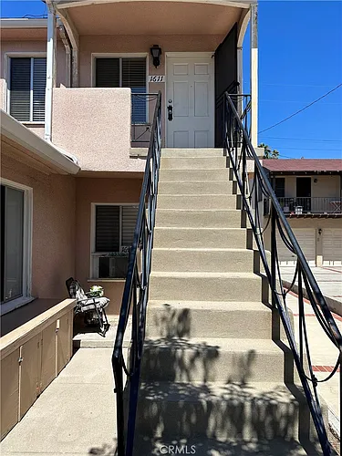 1609 E Chevy Chase Dr #1611 Photo 1