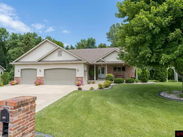 109 Sunburst Cir, Mankato, MN 56001