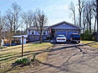 2520 Valley Crst, Poplar Bluff, MO 63901