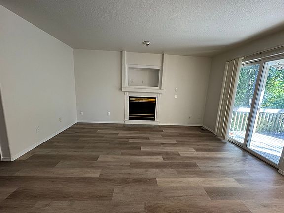 4th image of 6846 SE Reedville Creek Dr
