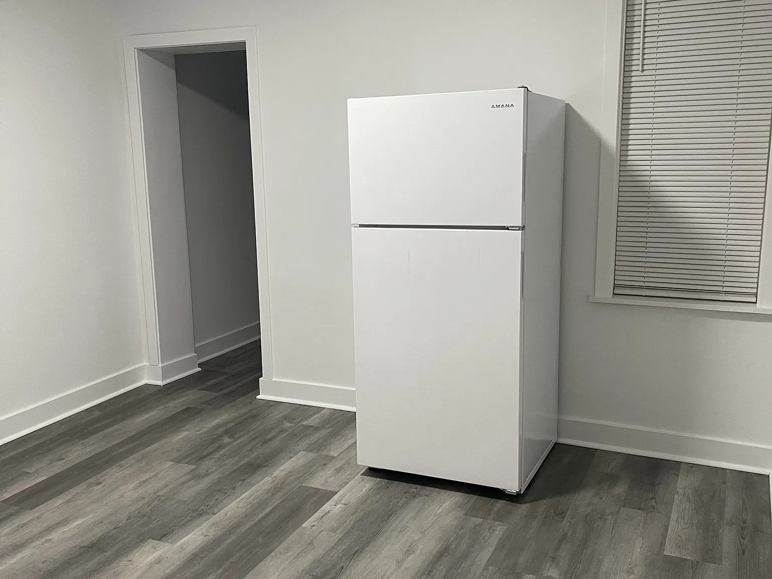 708 Lincoln Street - 1 — Photo 3