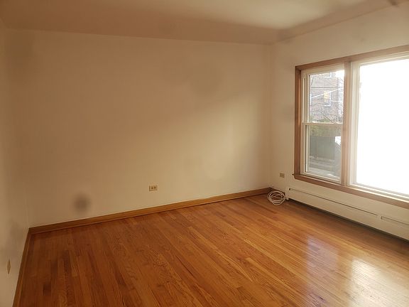 5th image of 2611 W Logan Blvd #1