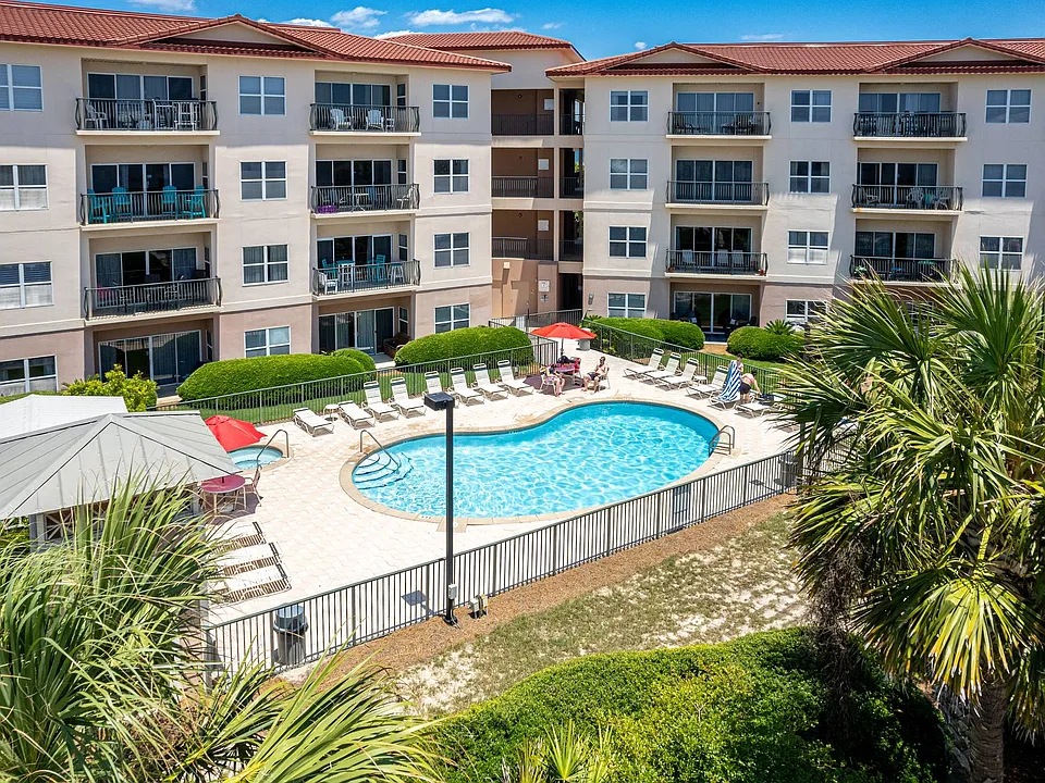 1952 Scenic Gulf Dr #303