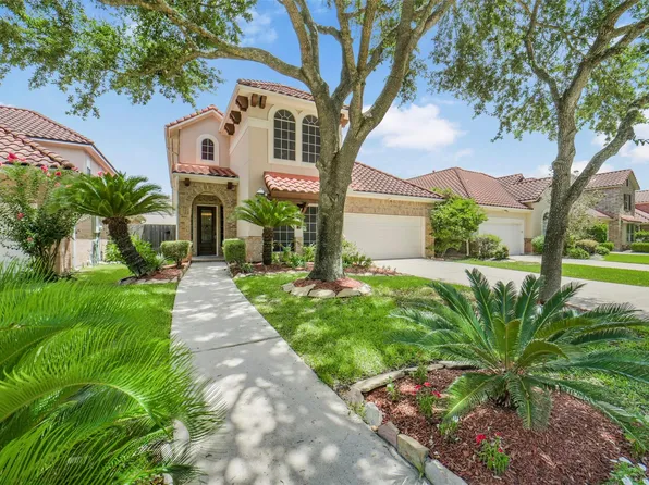 82 Cherry Hills Dr, Houston, TX 77064