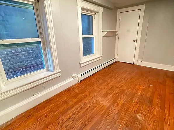 52 Benkard Ave, Newburgh, NY