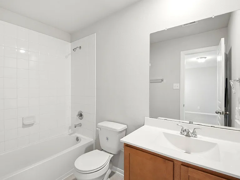 16203 Centennial Light Dr — Photo 30