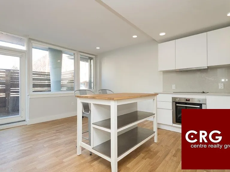 334 Harvard St #C1D — Photo 3