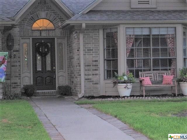 1st image of 102 Woodhall Dr