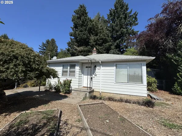 4215 SE Franklin St, Milwaukie, OR 97222
