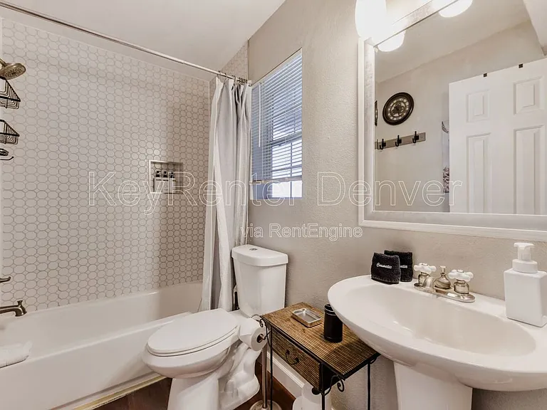 12304 W Cross Dr #302 — Photo 14