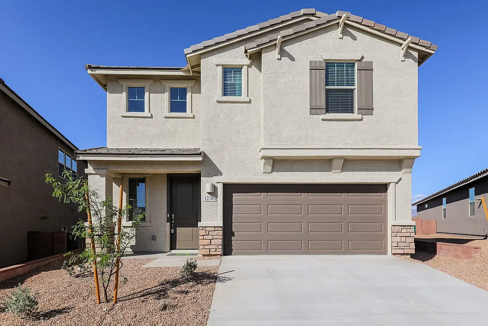 4 bed, 2.5 bath, 2384 sqft, $2,190 — Photo 1