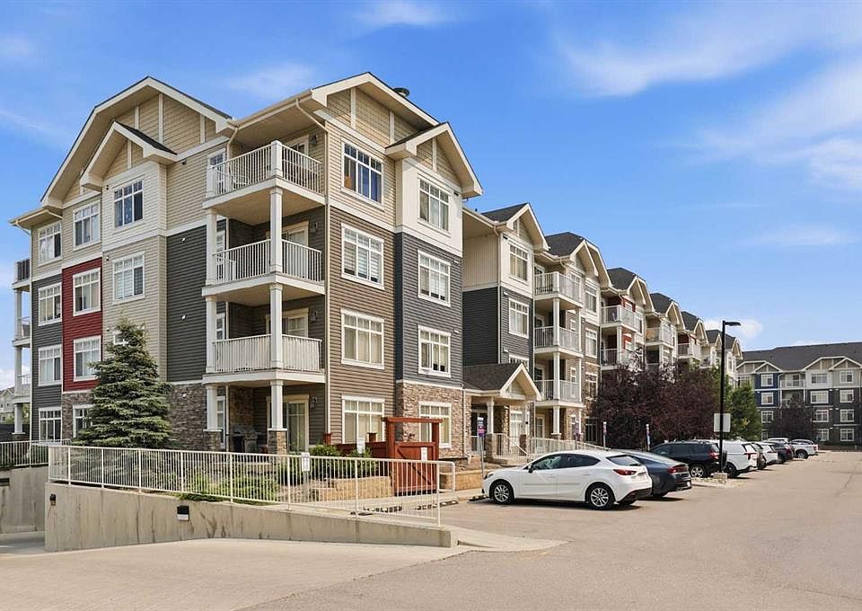 1st image of 155 S Skyview Ranch Way NE #4304