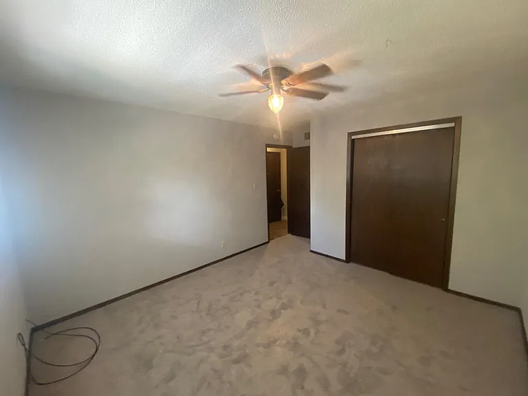 1300 S Roseta Ave — Photo 10