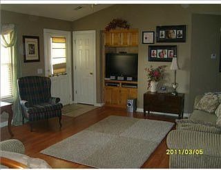 3rd image of 308 Westfield St
