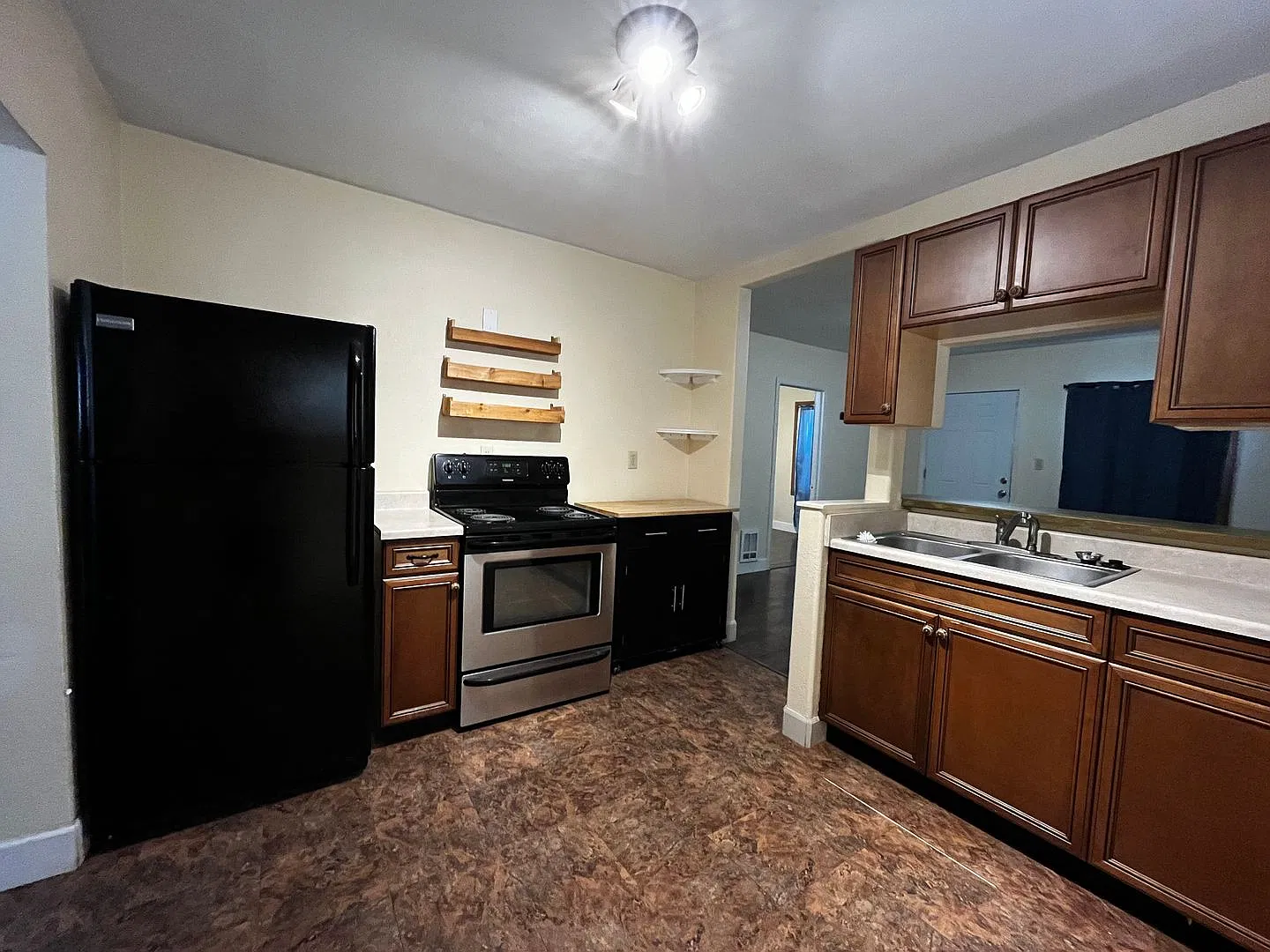 2 bedroom, 1 1/2 bath house located in Kellogg, Idaho — Photo 1