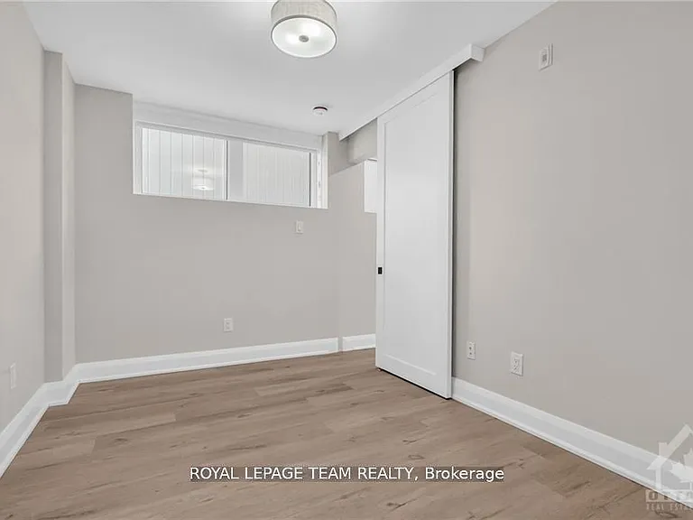 58 Florence St #8 — Photo 11
